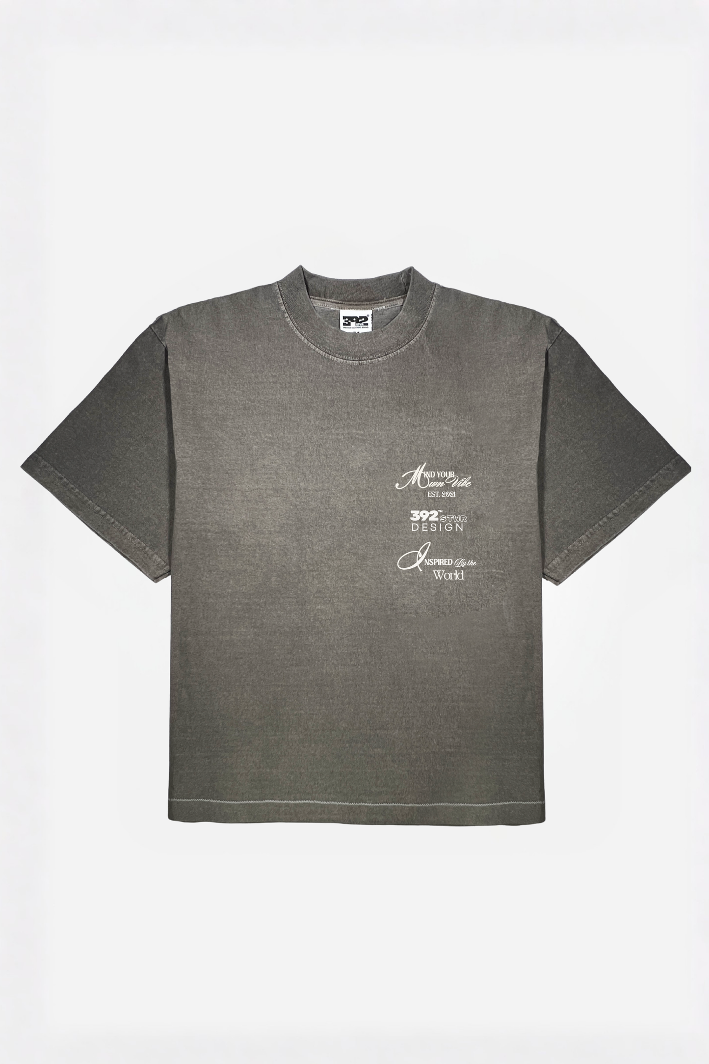 Own vibe relaxed cropped fit T-shirt