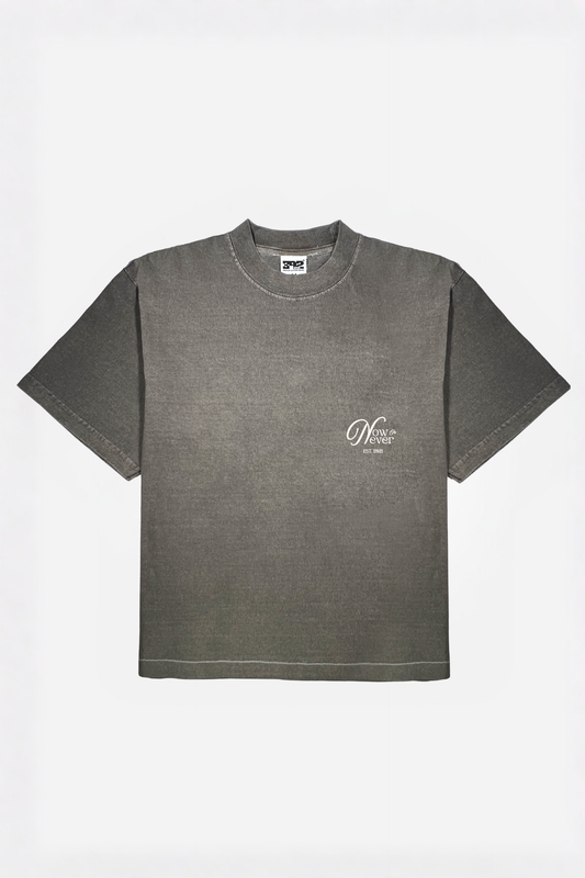 Flores relaxed cropped fit  T-shirt