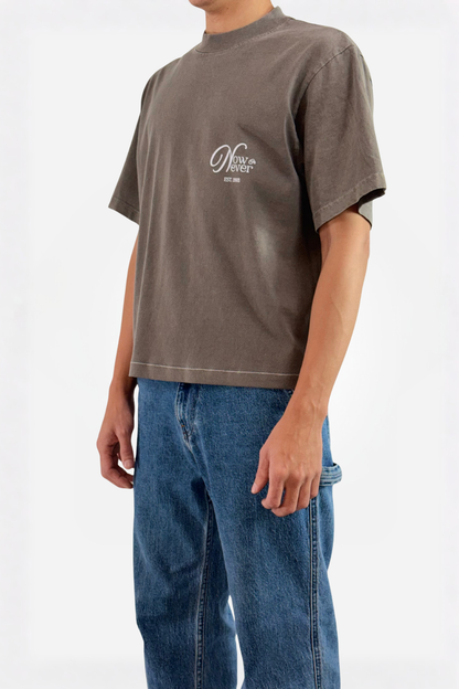 Flores relaxed cropped fit  T-shirt