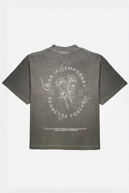 Flores relaxed cropped fit  T-shirt