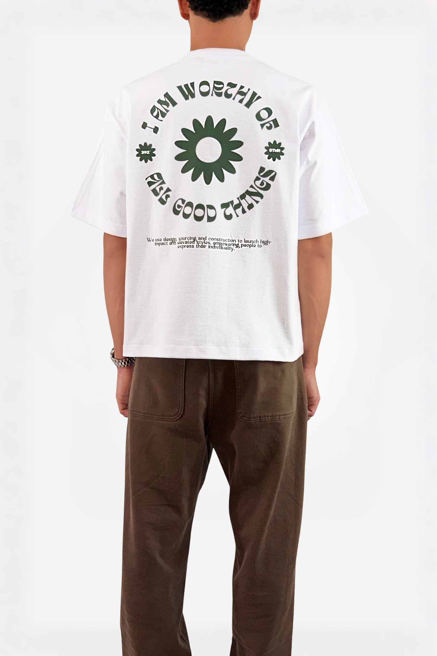 Streetwear relaxed cropped fit T-shirt