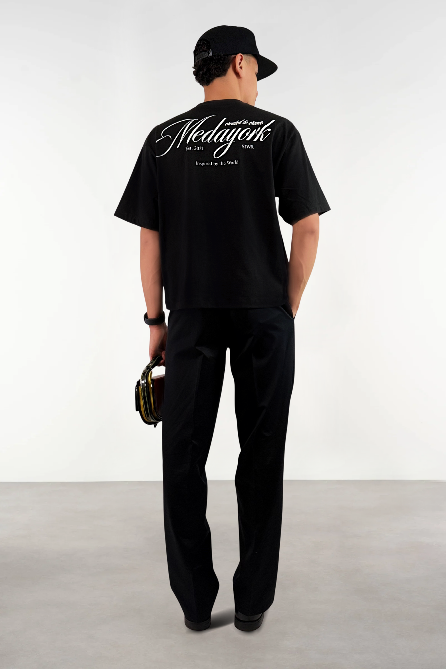 Medayo relaxed cropped fit T-shirt